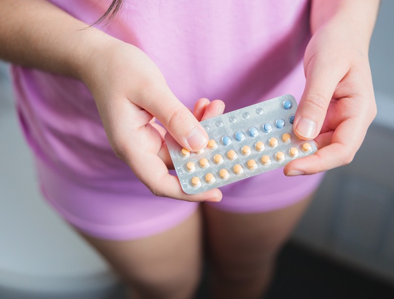 fogamzásgátló, szedés, abbahagy, tünet, hormon