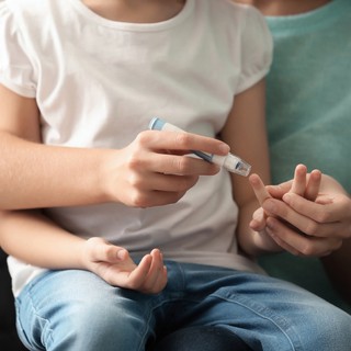 Miért emelkedett a cukorbeteg gyerekek száma a covid alatt? című cikk nyitóképe