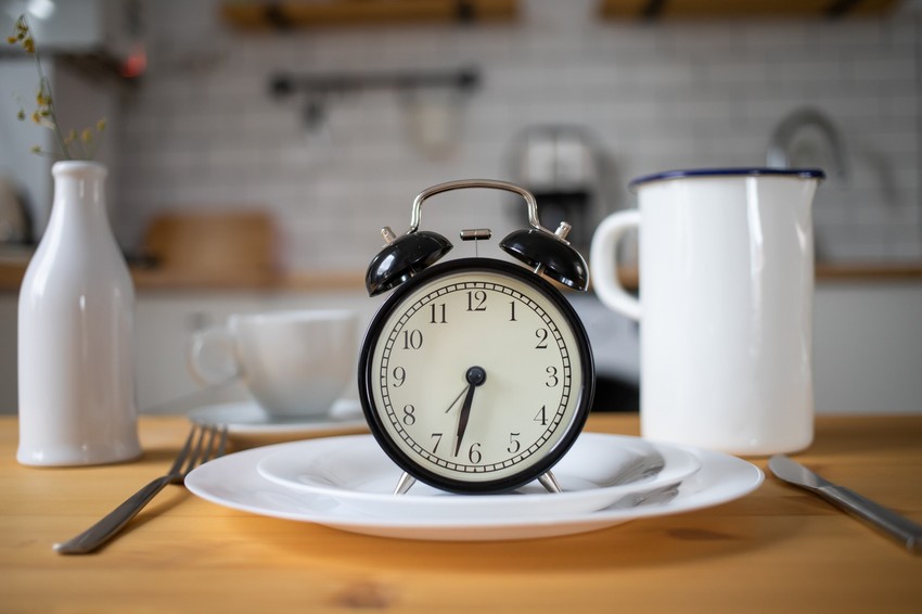 Milyen típusú időszakos böjtök vannak, hogy érdemes belevágni a diétába? Erre ad választ a Magyar Dietetikusok Országos Szövetsége.