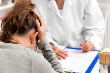 Hasogató, erős fejfájás kínozza? Így lehet enyhítheti