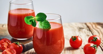  Paradicsomlé: így csökkentheti a szívbetegségek kockázatát 