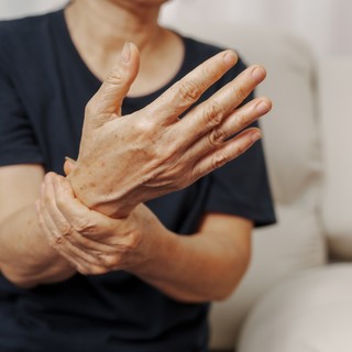 Mi az az esszenciális tremor? című cikk nyitóképe