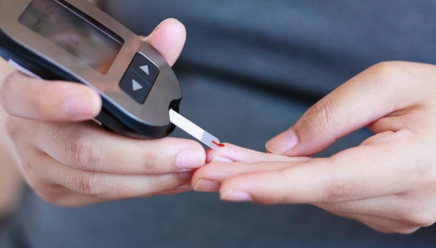 Ezért lehet életmentő a rendszeres vércukorszint-mérés! (X)