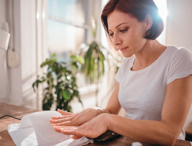 Hogyan hat a biotin bőrünkre, körmeinkre, hajunkra?
