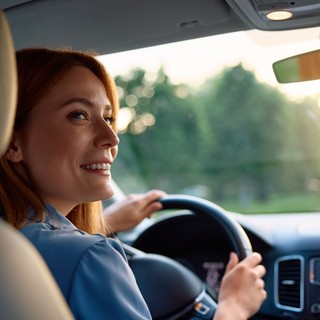 A pszichológia szerint ezért halkítják le sokan a zenét parkoláskor  című cikk nyitóképe