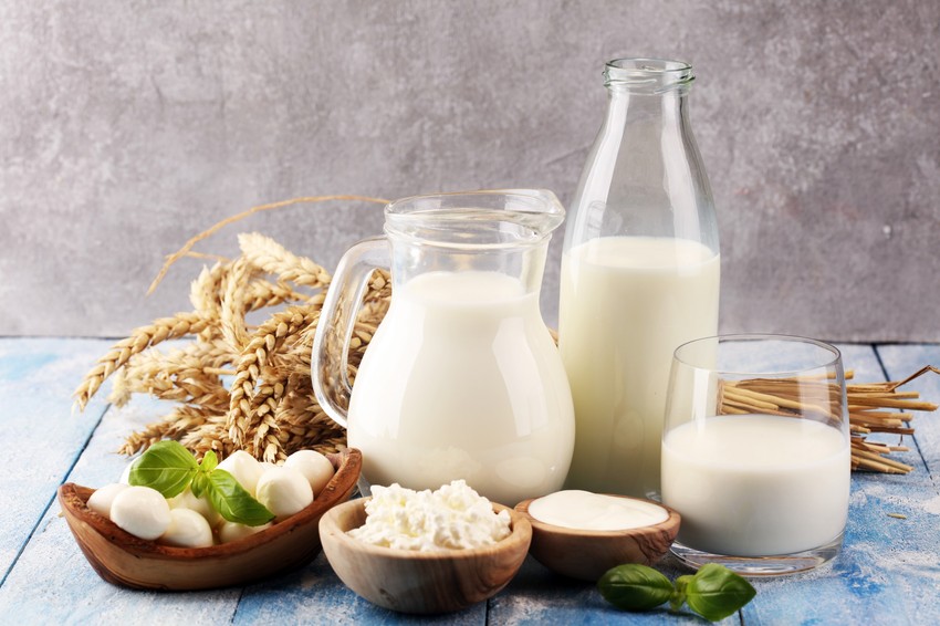 A laktózmentes tej tényleg mentes a laktóztól? Mi a különbség a tejcukorérzékenység és a tejallergia között? A gasztroenterológus válaszol