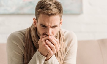 Nem múlik a hurutos köhögés? Ezek a legjobb otthoni módszerek ellene