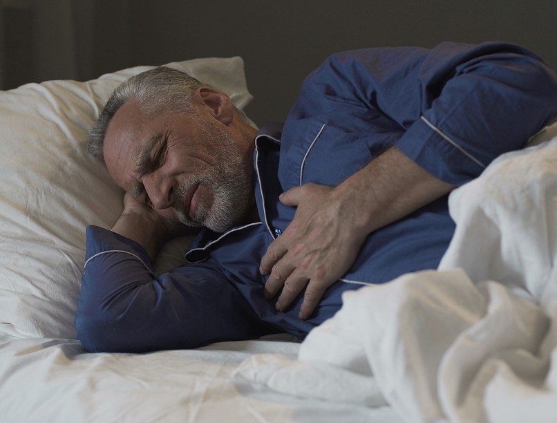 miért gyakoribb szívroham éjszaka, éjjel, mellkasi szorítás