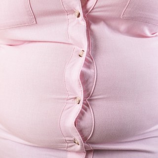 Hasi elhízás: ekkor már komoly betegséget is jelezhet a pocak! című cikk nyitóképe