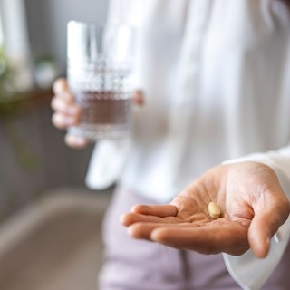 Nem mindegy, mikor veszi be a B12-vitamint: egy gyakori reggeli szokás ronthatja a felszívódását című cikk nyitóképe