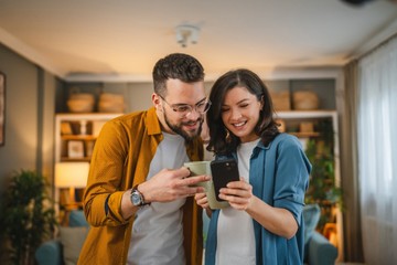 A közösségi média használata segíthet a depresszió megelőzésében? Új kutatás