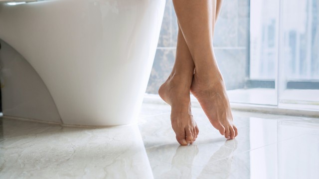 Miért járnak a nők gyakrabban mosdóba, mint a férfiak?