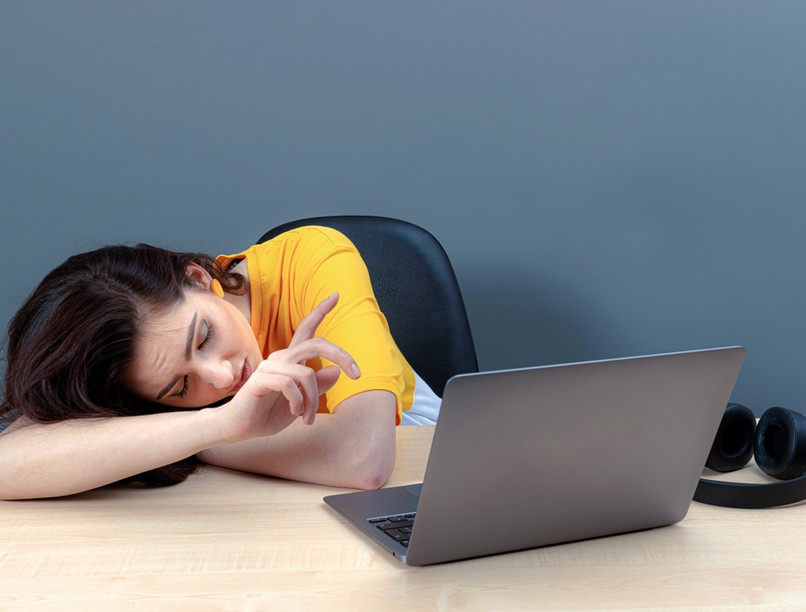 Tartós fáradékonyság, betegség, alvási apnoé, hormonzavar