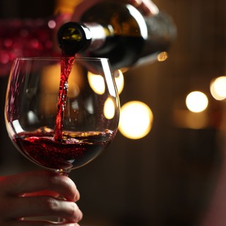 Ezért nem jó ötlet elalvás előtt alkoholt inni című cikk nyitóképe