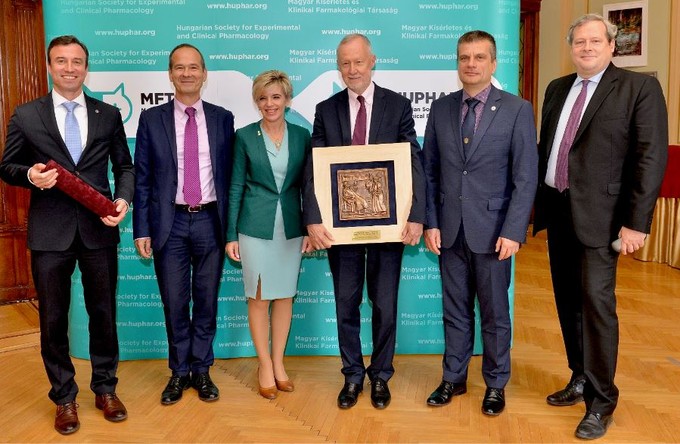 Magyar fejlesztésű originális antipszichotikum, a Reagila lett Az Év Gyógyszere című cikk nyitóképe