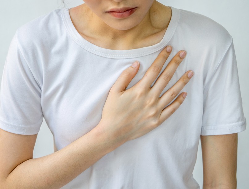 Miért fáj a mellkasom, amikor levegőt veszek?