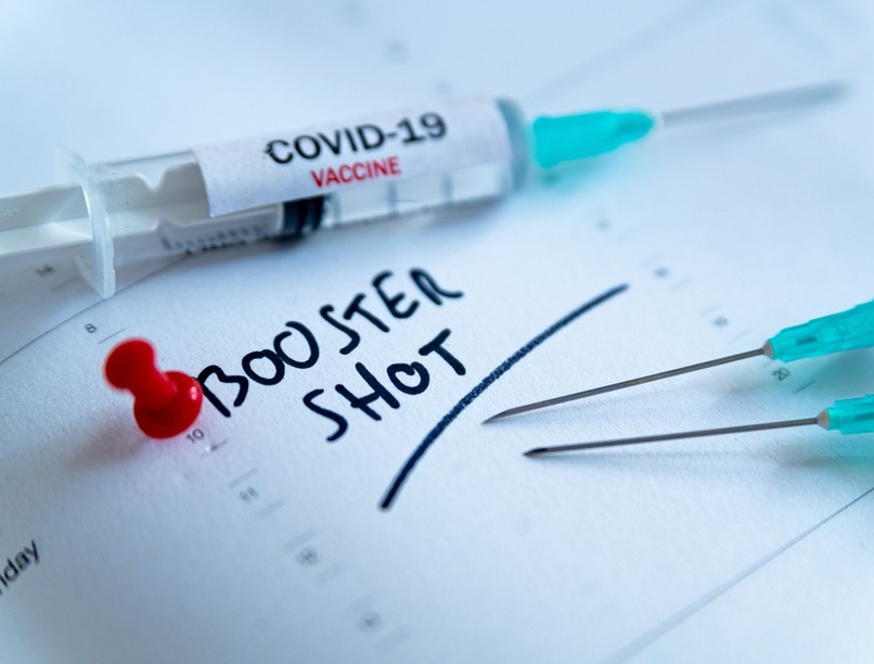 negyedik oltás, védettség, vakcina, oltás, Pfizer, Janssen, Moderna, AstraZeneca, Sinopharm