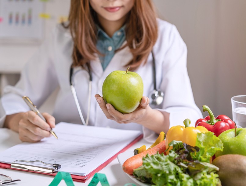 dietetikus, diétás nővér, diéta, képzés