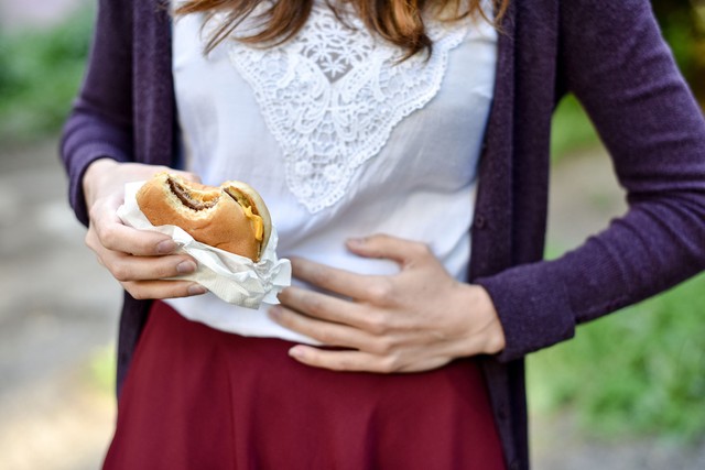 Petefészekrák - sok esetben gyógyítható lenne, ha a nők komolyan vennék ezt a korai tünetet