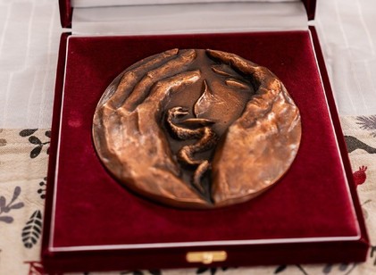 Prof. Dr. Kempler Péter és Prof. Dr. Koller Ákos kapták a MOTESZ Életmű-díját című cikk nyitóképe