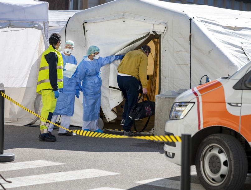 koronavírus, covid-19.járvány, vírus, Románia, kórház