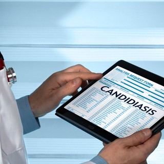 Candida-fertőzés: oka, tünete és kezelési lehetőségei című cikk nyitóképe