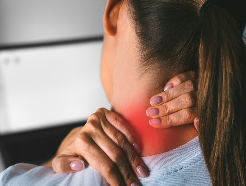 nyakfájás oka, kezelése