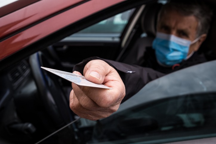 Gulyás Gergely: koronavírus védettséget igazoló okmányt vezet be a magyar állam