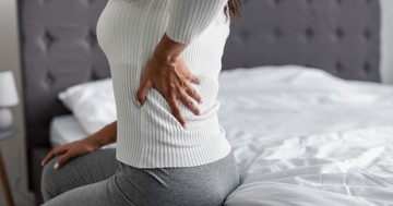  Miért ébredünk reggel fájó derékkal akkor is, ha nem végzünk megerőltető munkát? 