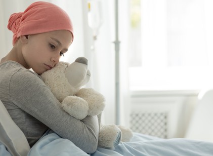 Mi történik a szülőkkel, ha daganatos lesz a gyermek? A pszichológus tanácsai című cikk nyitóképe