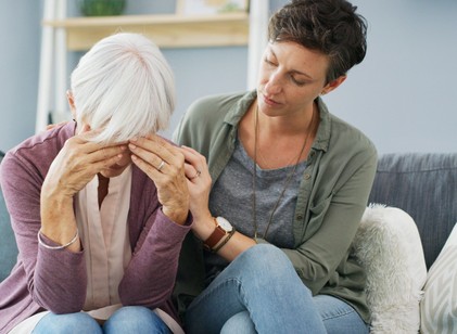 Az Alzheimer-kór 5 korai jele, amit beszéd közben lehet először észrevenni című cikk nyitóképe