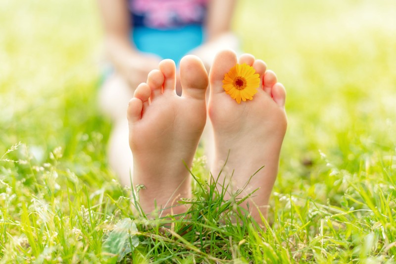 Hogyan kezeljen a kislányom talpán a szemölcsöt? Az orvos válaszol