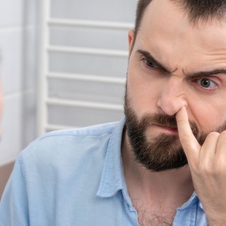 Orrpiszkálás és Alzheimer-kór: meglepő összefüggést találtak a kutatók című cikk nyitóképe