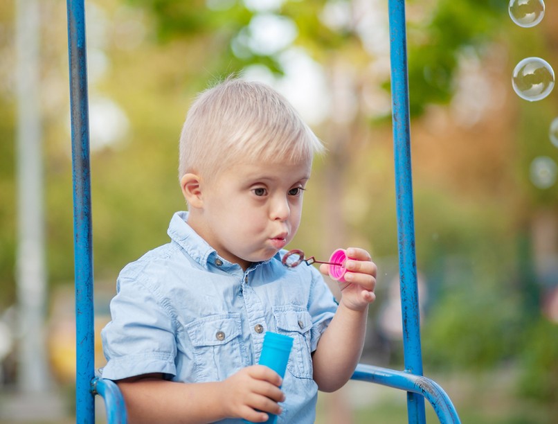 HIV-vírus, immunrendszer, buborékbaba kór, AIDS, elölt vírus