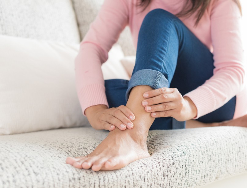 lábfájdalom, cipő, derékfájdalom, gerinc, fájdalom