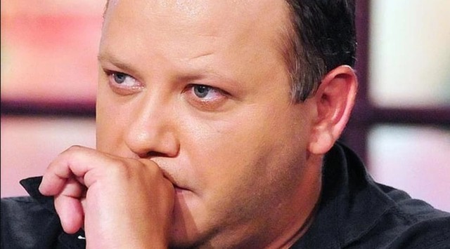 Elhunyt Damu Roland - nem tudták megmenteni az életét