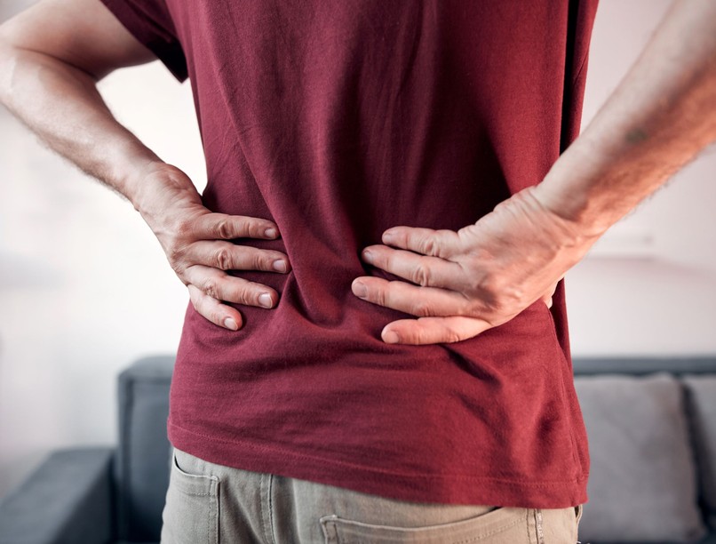 derékfájás hátfájás férfi veserák