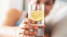 Ezért érdemes langyos citromos vízzel indítani a napot című cikk nyitóképe