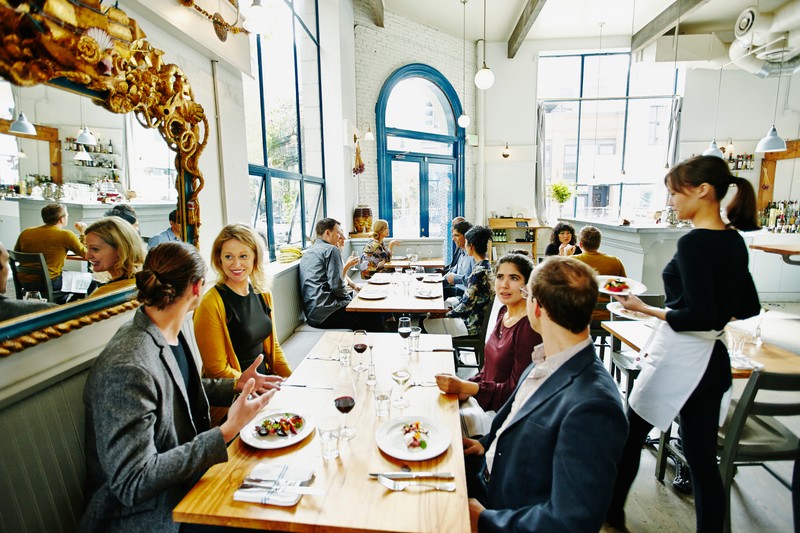 Orbán Viktor: ekkor nyithatnak az éttermek és a szállodák Magyarországon