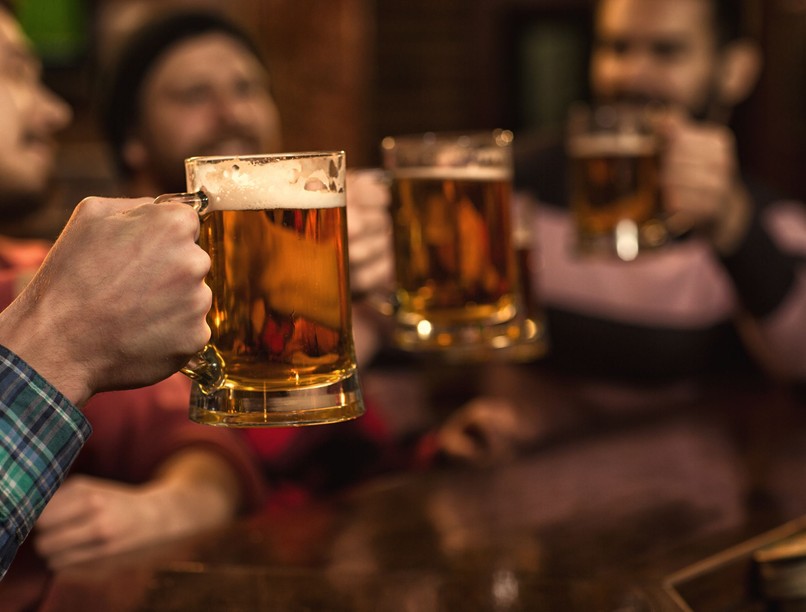 sör mellkasi nyomás karfájdalom limfóma