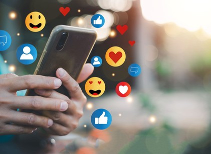 Mit jelenthet az, ha valaki nem használ emojikat? című cikk nyitóképe