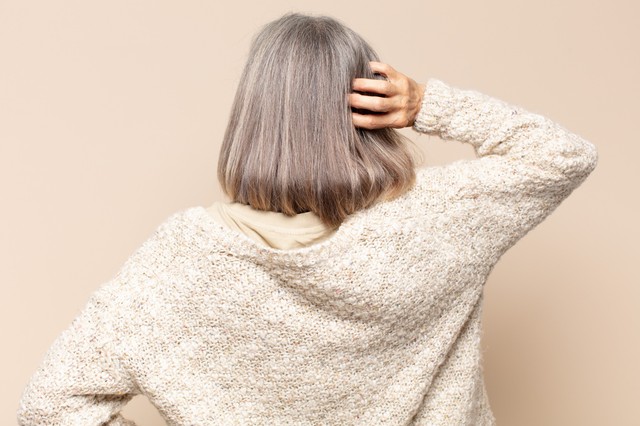 Így lassítható a haj őszülése