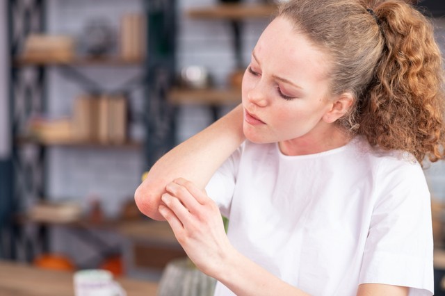 Akinek pikkelysömöre van, nagyobb az esélye az infarktusra? A bőrgyógyász elmondja