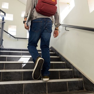 A lépcsőzés mint fontos teszt az egészségéről: mikor normális a kifulladás, és mikor nem? című cikk nyitóképe