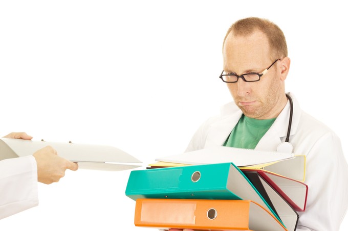 Hogyan rendezzem a leleteket, ambuláns lapokat, hogy az orvosom is átlássa? Az orvos válaszol című cikk nyitóképe