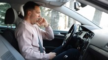 Vajon el lehet aludni nyitott szemmel a volánnál?  című cikk nyitóképe