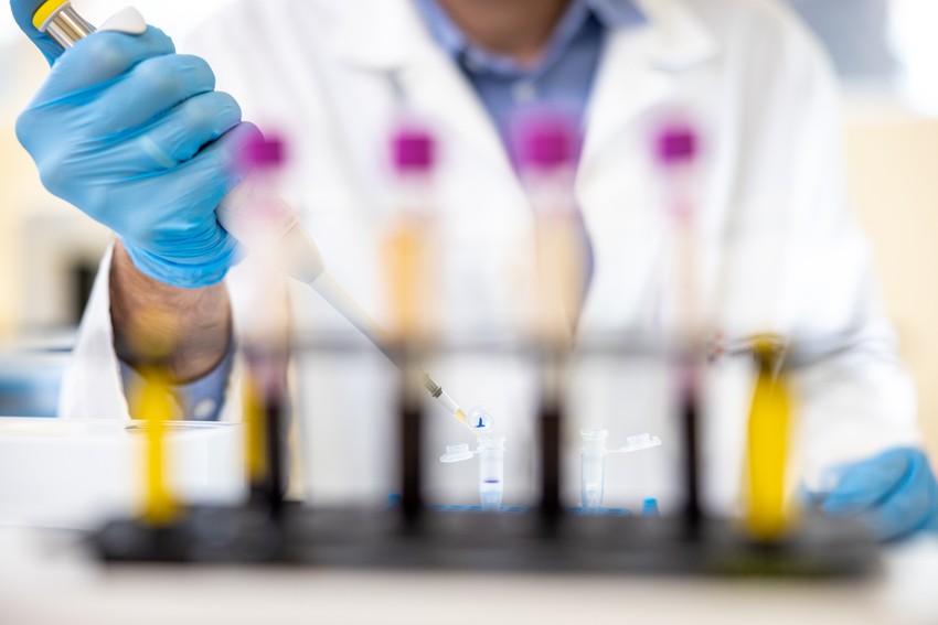 Egyszerű vérvizsgálat forradalmasítja a vastag- és végbélrák megelőzését