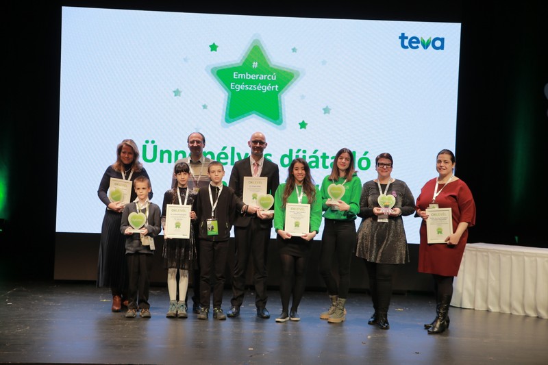 Szívmelengető egészségügyi kezdeményezéseket díjaztak