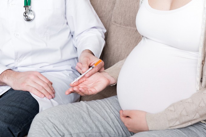 Terhességi cukorbetegség: hogyan hat az inzulin a várandósság alatt? Az orvos válaszol című cikk nyitóképe