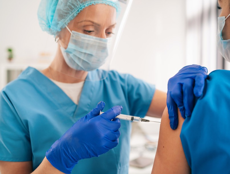 koronavírus, covid, vakcina, oltás, kalkulátor